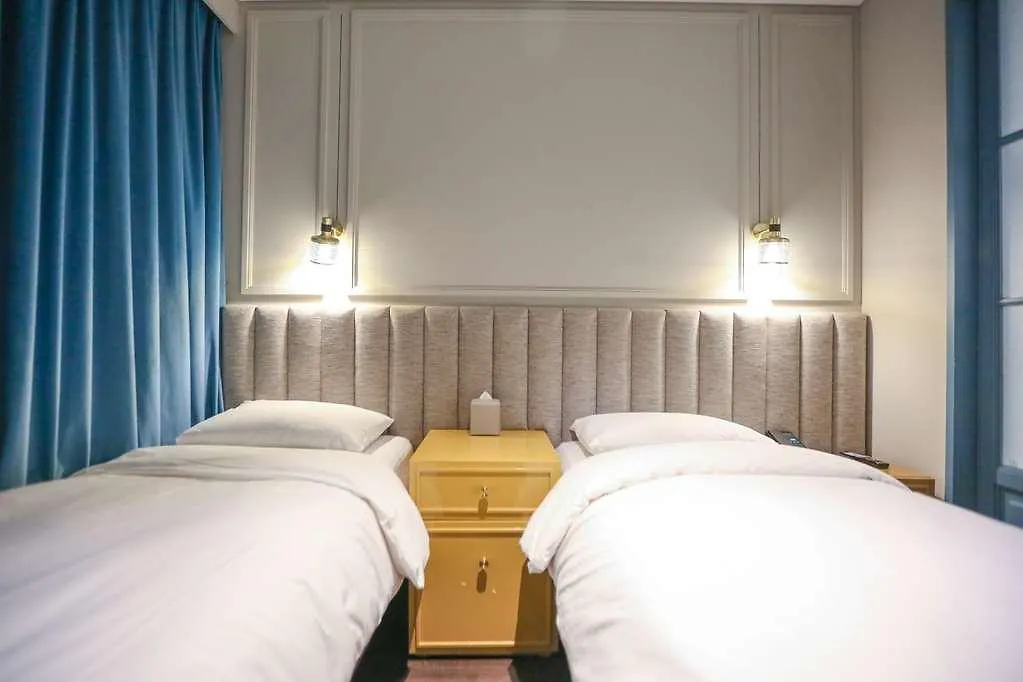 Hotel Crescendo Seoul 3*,