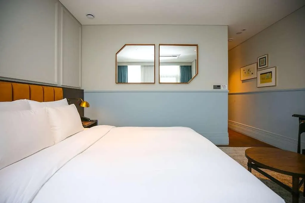 Hotel Crescendo Seul