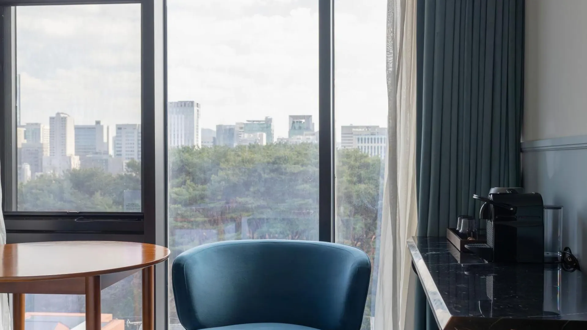Hotel Crescendo Seoul
