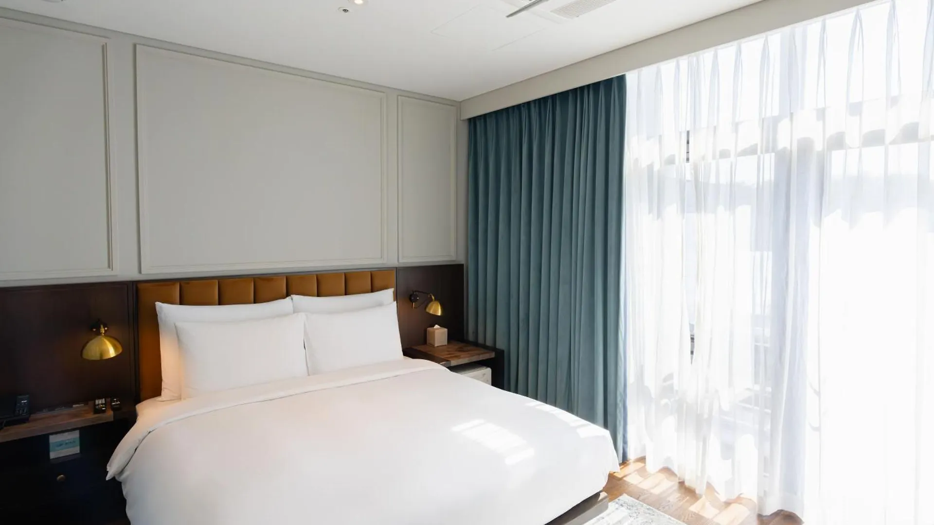 Hotel Crescendo Seoul